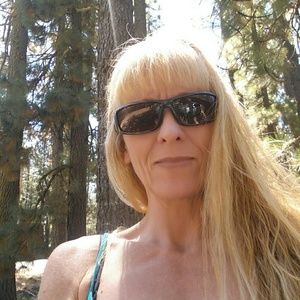 Meet your Posher, Kasey